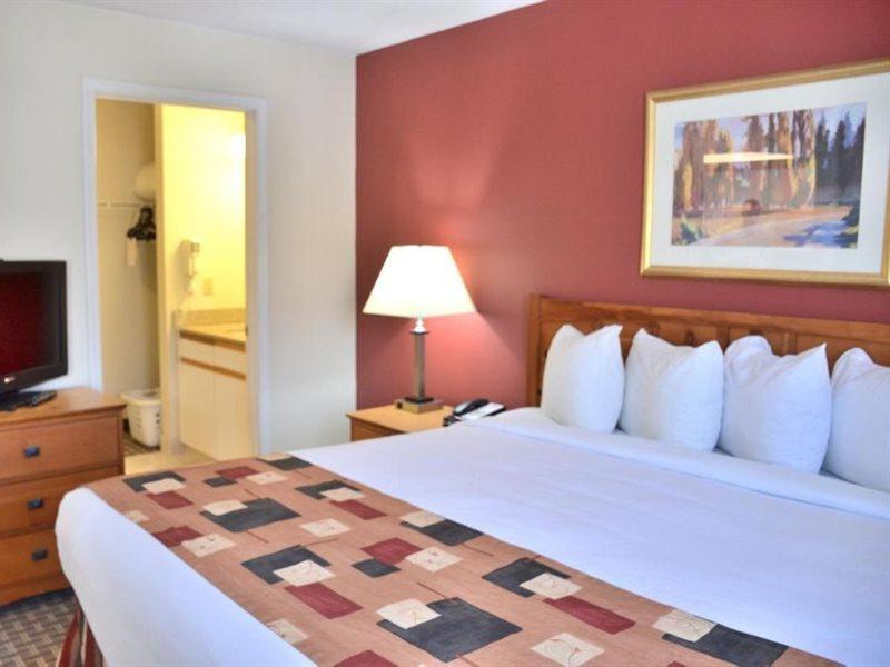 Cresthill Suites Syracuse East Syracuse Εξωτερικό φωτογραφία